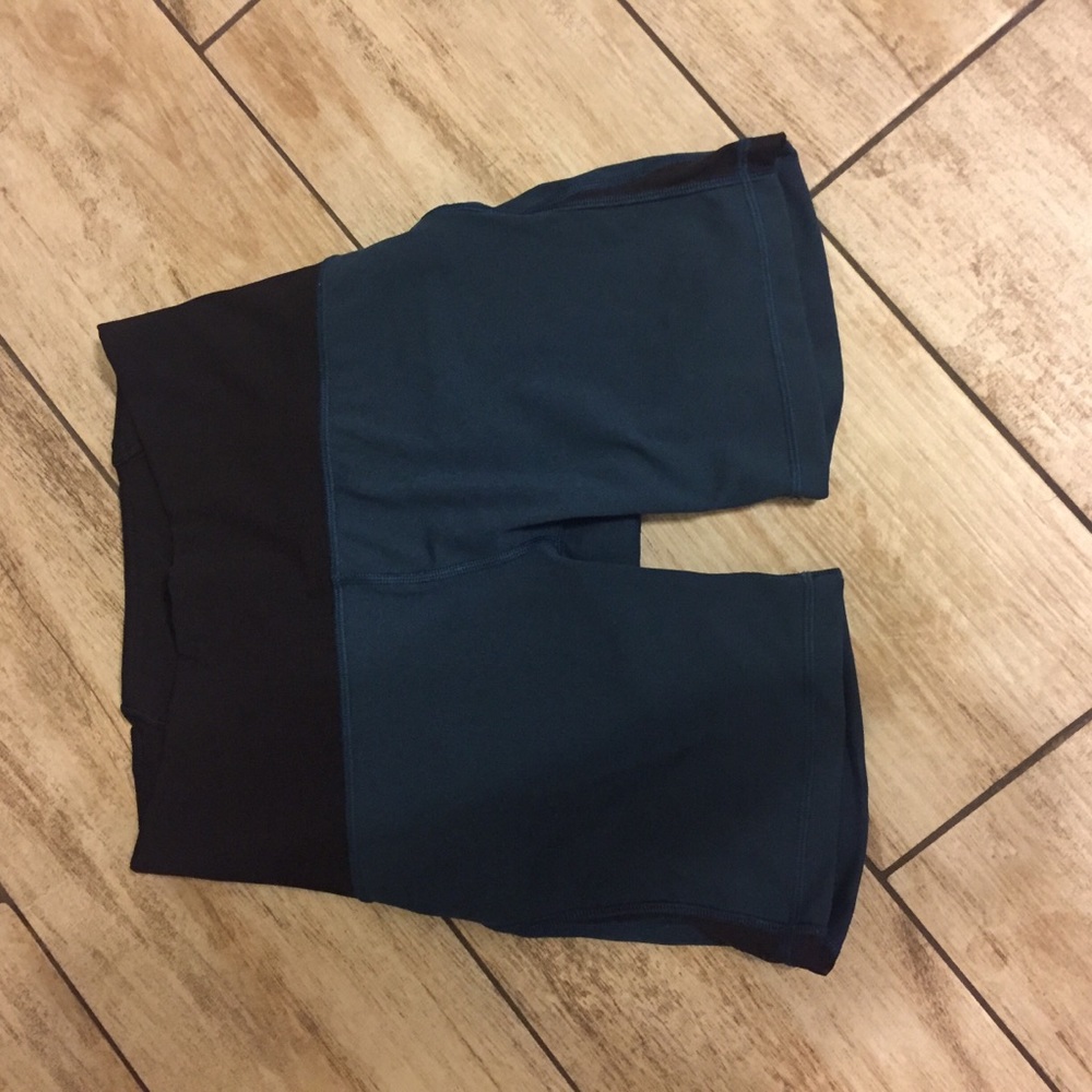 Lululemon fitted train times shorts